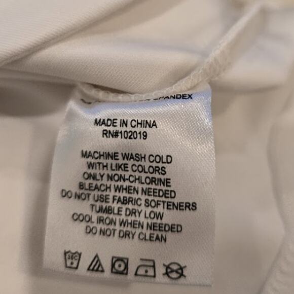 A. Putnam Tulip Crewneck in Crystal – EUC Size Medium - Picture 7 of 8